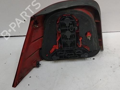 Højre baglygte VW GOLF IV (1J1) 1.9 TDI (90 hp) 28747101