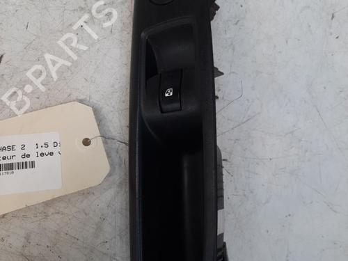 Højre fortil elrude kontakt RENAULT CLIO II (BB_, CB_) 1.5 dCi (B/CB07) (65 hp) 28763077