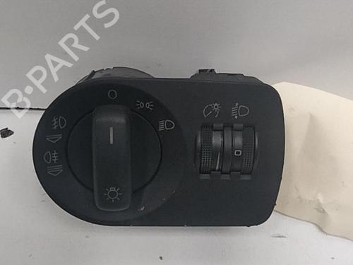 Used Headlight switch Headlight switch AUDI A3 Sportback (8PA) 2.0 TDI 16V (140 hp) 28757946 28757946