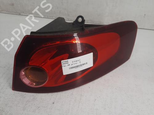 Right taillight FIAT CROMA (194_) 2.2 16V | BP28750971C35