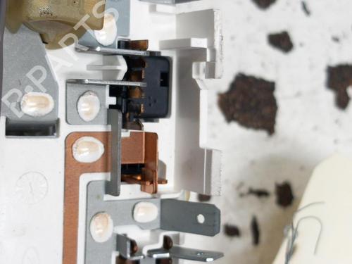 Used Interior roof light Interior roof light FORD FOCUS II (DA_, HCP, DP) 1.6 Ti (115 hp) 28762483 28762483