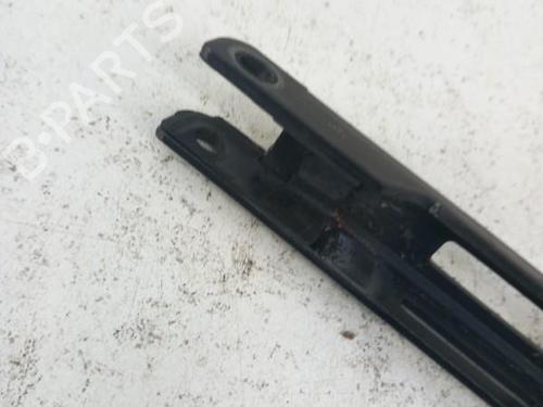 front-windshield-wiper-arm-audi-a4-b6-8e2-2000-2001-2002-2003-2004-2005-28740440 main image