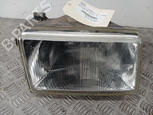 Højre forlygte RENAULT TRAFIC Van (T_, P_, V_) 2.1 D (58 hp) 32264086