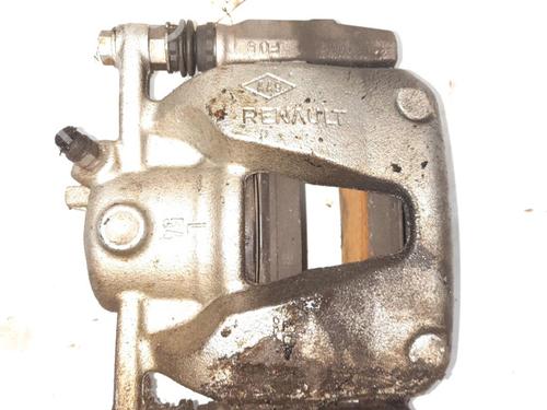 Venstre bremsekaliber foran RENAULT MEGANE IV Hatchback (B9A/M/N_) 1.5 dCi 110 (B9A3) (110 hp) 28770372