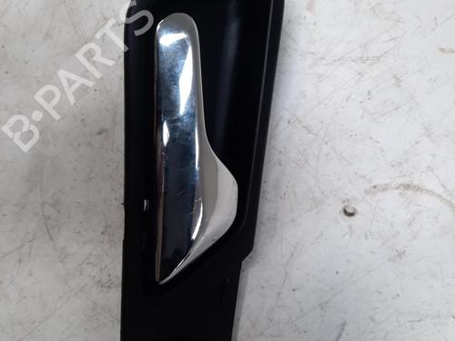 Used Front right interior door handle Front right interior door handle MERCEDES-BENZ CLK (C208) CLK 200 (208.335) (136 hp) 28753048 28753048