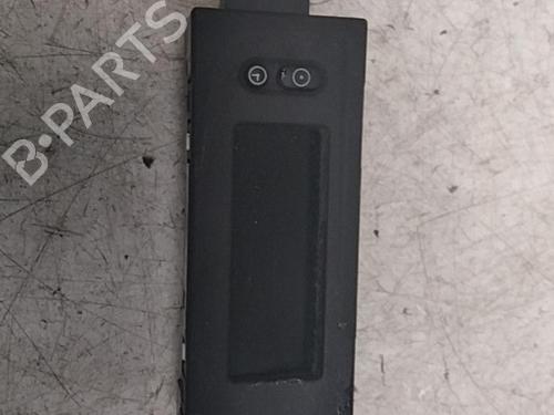 Używane Monitor / Wyświetlacz OPEL CORSA C (X01) 1.2 (F08, F68) (75 hp) 28748033