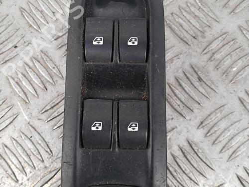 Venstre fortil elrude kontakt RENAULT MEGANE II (BM0/1_, CM0/1_) 1.5 dCi (BM1E, CM1E) (106 hp) 31976639