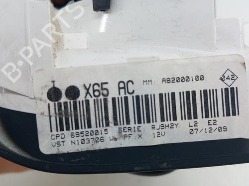 Comando clima RENAULT CLIO II (BB_, CB_) 1.2 16V (BB05, BB0W, BB11, BB27, BB2T, BB2U, BB2V, CB05,... (75 hp) 28788920