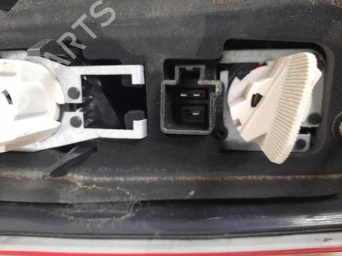Used Right tailgate light VOLVO V70 II (285) D5 (163 hp) 28791594