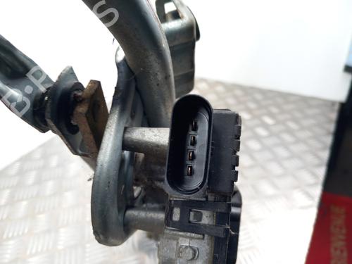 front-wiper-motor-vw-passat-b55-variant-3b6-2000-2001-2002-2003-2004-2005-28745077 main image