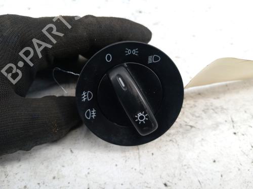 Forlygtekontakt VW PASSAT B6 Variant (3C5) 2.0 TDI 16V (140 hp) 28744037
