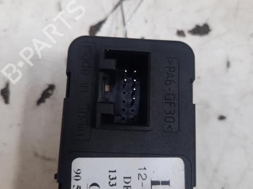 Used Left front window switch Left front window switch OPEL ASTRA G Estate (T98) 2.0 DTI 16V (F35) (101 hp) 28775886 28775886