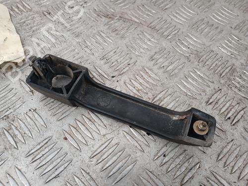 Used Front right exterior door handle Front right exterior door handle 32264087 32264087