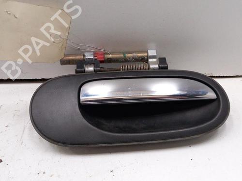 Used Front right exterior door handle NISSAN ALMERA II Hatchback (N16) 1.5 (90 hp) 28793603