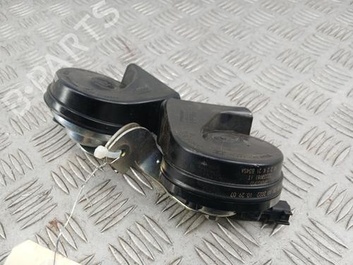 Used Horn Horn VOLVO V40 Hatchback (525) D2 (120 hp) 38540974 38540974