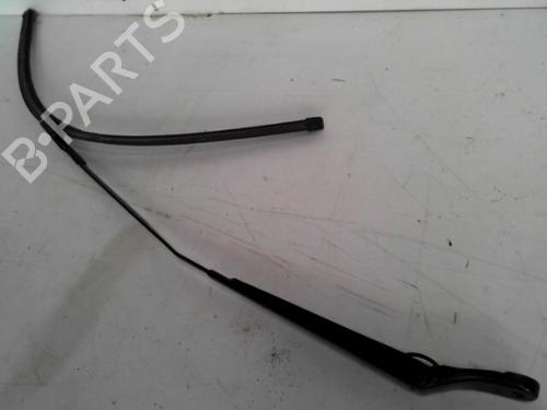 Used Front windshield wiper arm PEUGEOT 3008 I MPV (0U_) 1.6 BlueHDi 120 (120 hp) 28777714