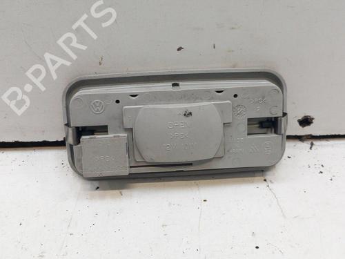 Used Interior roof light VW POLO III (6N1) 64 1.9 SDI (64 hp) 28778471