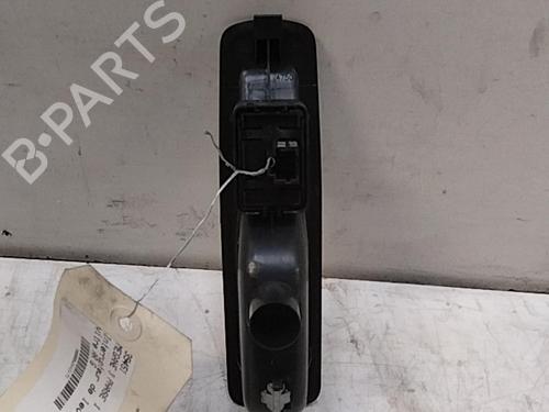 Used Left rear window switch RENAULT MEGANE III Grandtour (KZ0/1) 1.5 dCi (KZ09, KZ0D, KZ1G, KZ29, KZ14, KZ1W, KZ10, KZ1F,... (110 hp) 28749014