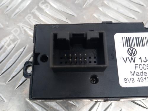 Used Left front window switch Left front window switch VW PASSAT B5.5 Variant (3B6) 1.9 TDI (130 hp) 28745080 28745080