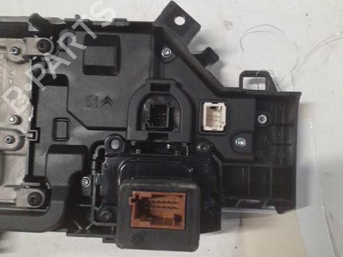 Display CITROËN C4 Grand Picasso II (DA_, DE_) 1.6 BlueHDi 120 (120 hp) 28777001