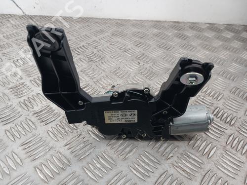 Used Rear wiper motor Rear wiper motor HYUNDAI i30 (FD) 1.6 CRDi (90 hp) 34107805 34107805