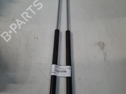 Used Tailgate lift support CITROËN SAXO (S0, S1) 1.0 X (50 hp) 28750487