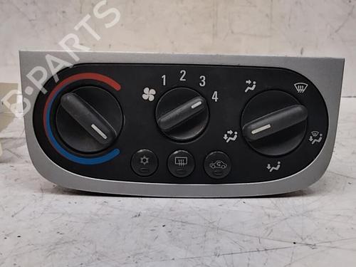AC-Styringsenhed/Manøvreenhed OPEL CORSA C (X01) 1.4 (F08, F68) (90 hp) 28749493