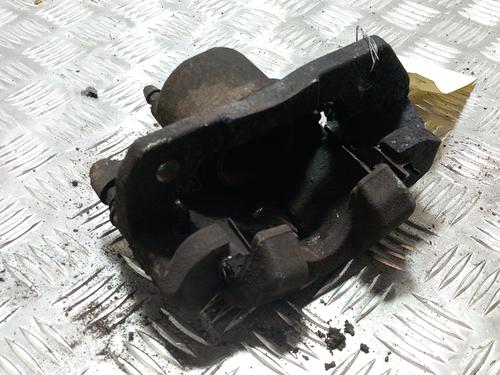 Used Left front brake caliper Left front brake caliper TOYOTA YARIS (_P1_) 1.3 (NCP10, SCP12_) (86 hp) 28773368 28773368