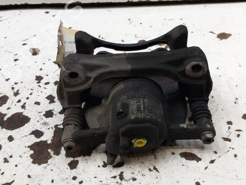 Used Right front brake caliper Right front brake caliper RENAULT MEGANE IV Hatchback (B9A/M/N_) 1.5 Blue dCi 115 (B9A6) (116 hp) 28793061 28793061