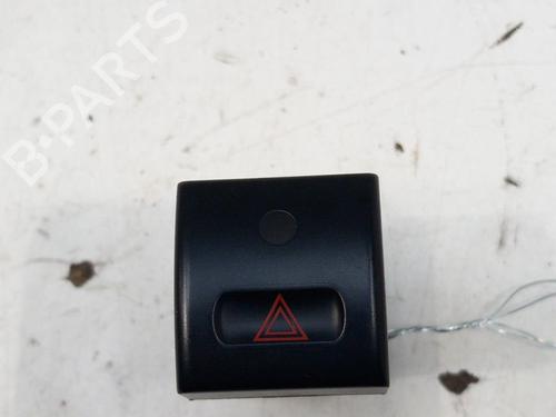 Used Warning switch Warning switch PEUGEOT 605 (6B) 2.1 TD 12V (109 hp) 28793378 28793378