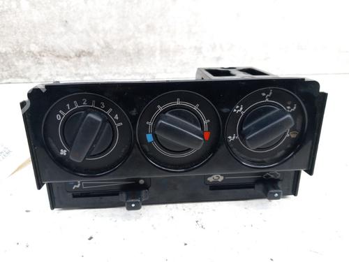 AC Styreenhet / Manøvreringsenhet ROVER STREETWISE Hatchback 1.4 (103 hp) 28738441