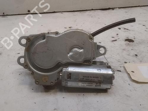 Ruitenwissermotor achter CITROËN XSARA (N1) 1.6 16V (109 hp) 28794203
