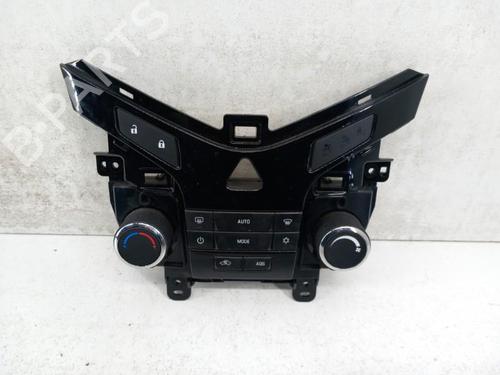 Radio CHEVROLET CRUZE Hatchback (J305) 2.0 CDI | BP28740834E6  - Image 5