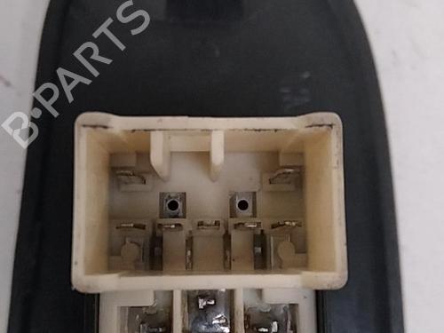 Right front window switch HYUNDAI TRAJET (FO) 2.0 CRDi | BP28769341I26 
