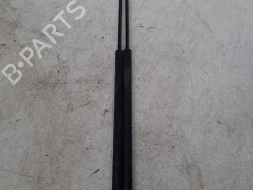 Used Hood lift support PEUGEOT 406 (8B) 2.0 HDI 110 (109 hp) 28785490