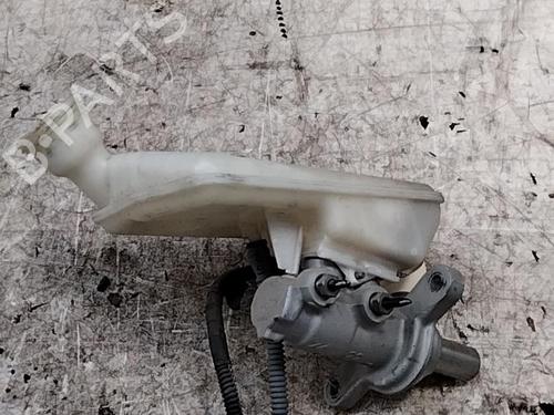 Used Brake master cylinder CITROËN C3 II (SC_) 1.4 HDi 70 (SC8HZC, SC8HR0, SC8HP4) (68 hp) 28760361
