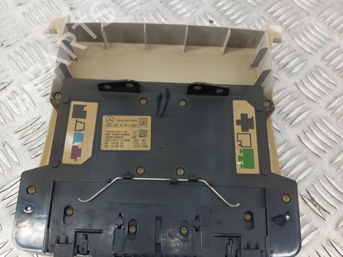 interior-roof-light-mercedes-benz-cla-coupe-c117-2013-2014-2015-2016-2017-2018-2019-28783015 main image