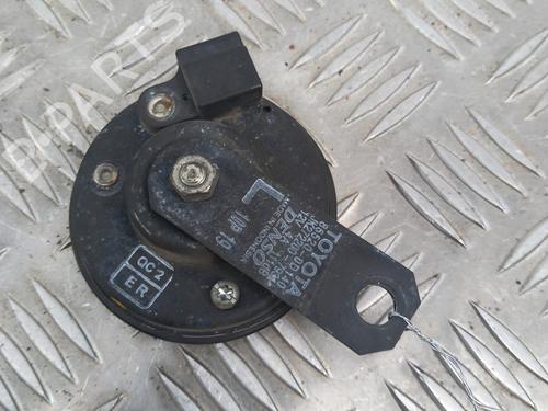 Used Horn TOYOTA YARIS (_P13_) 1.5 Hybrid (NHP130_, NHP130) (101 hp) 28736740