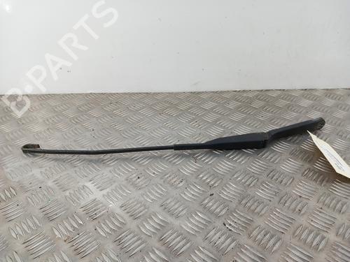 Used Front windshield wiper arm RENAULT TRAFIC II Van (FL) 1.9 dCi 80 (FL0B) (82 hp) 28780371