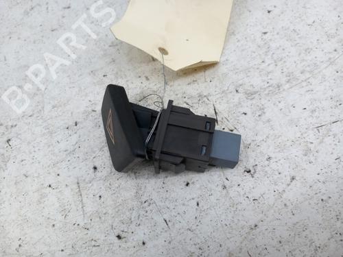 Used Warning switch Warning switch TOYOTA YARIS (_P9_) 1.4 D-4D (NLP90_, NLP90R) (90 hp) 28734683 28734683