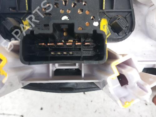 climate-control-dacia-duster-hs_-2010-2011-2012-2013-2014-2015-2016-2017-2018-28734015 main image