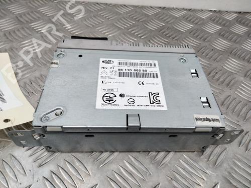 Used Radio Radio PEUGEOT 2008 I (CU_) 1.2 THP 110 / PureTech 110 (110 hp) 28780234 28780234