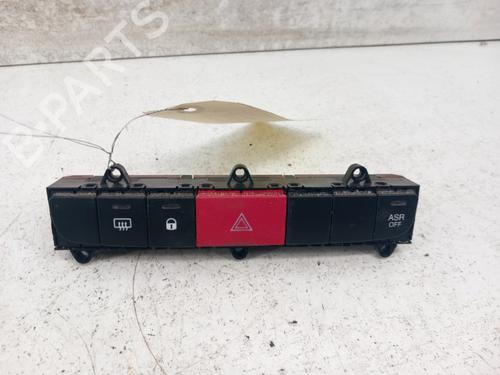 Used Warning switch CITROËN JUMPER II Van 2.0 BlueHDi 130 (130 hp) 28738113