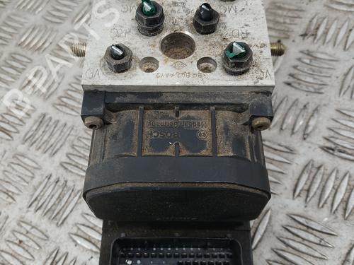Used ABS pump ABS pump RENAULT CLIO II (BB_, CB_) 1.6 (B/CB0D, BB00) (90 hp) 32688526 32688526