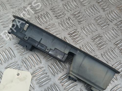 Left front window switch ALFA ROMEO 159 Sportwagon (939_) 1.9 JTDM 16V (939BXC1B, 939BXC12) | BP36398122I27 - Image 2