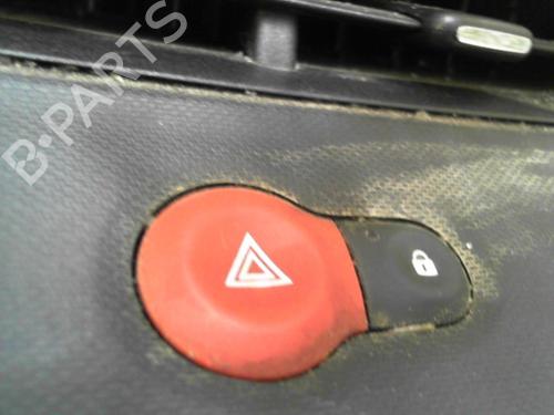 Used Warning switch RENAULT TWINGO III (BCM_, BCA_) 1.0 SCe 70 (BCMB) (69 hp) 28765723
