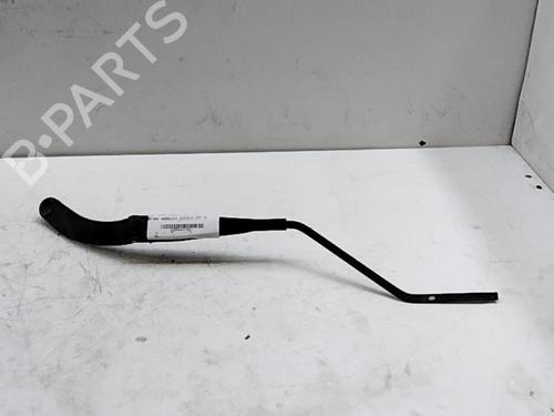Used Front windshield wiper arm PEUGEOT BIPPER (AA_) 1.4 HDi (68 hp) 28790886