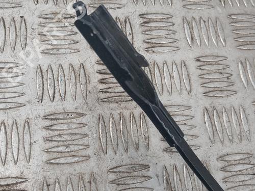 Used Front windshield wiper arm Front windshield wiper arm FIAT PUNTO EVO (199_) 1.2 (65 hp) 33946822 33946822