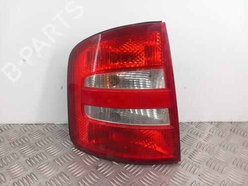 Piloto trasero izquierdo SKODA FABIA I Combi (6Y5) 1.4 (68 hp) 29898201