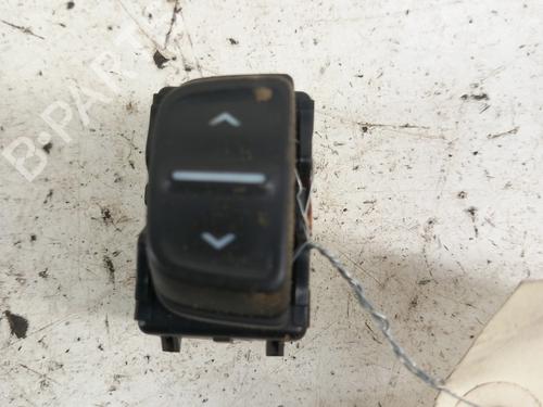 Used Left front window switch DACIA SANDERO II 1.5 dCi (90 hp) 28743040